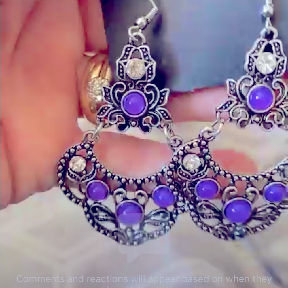 New fish back hook earrings Purple